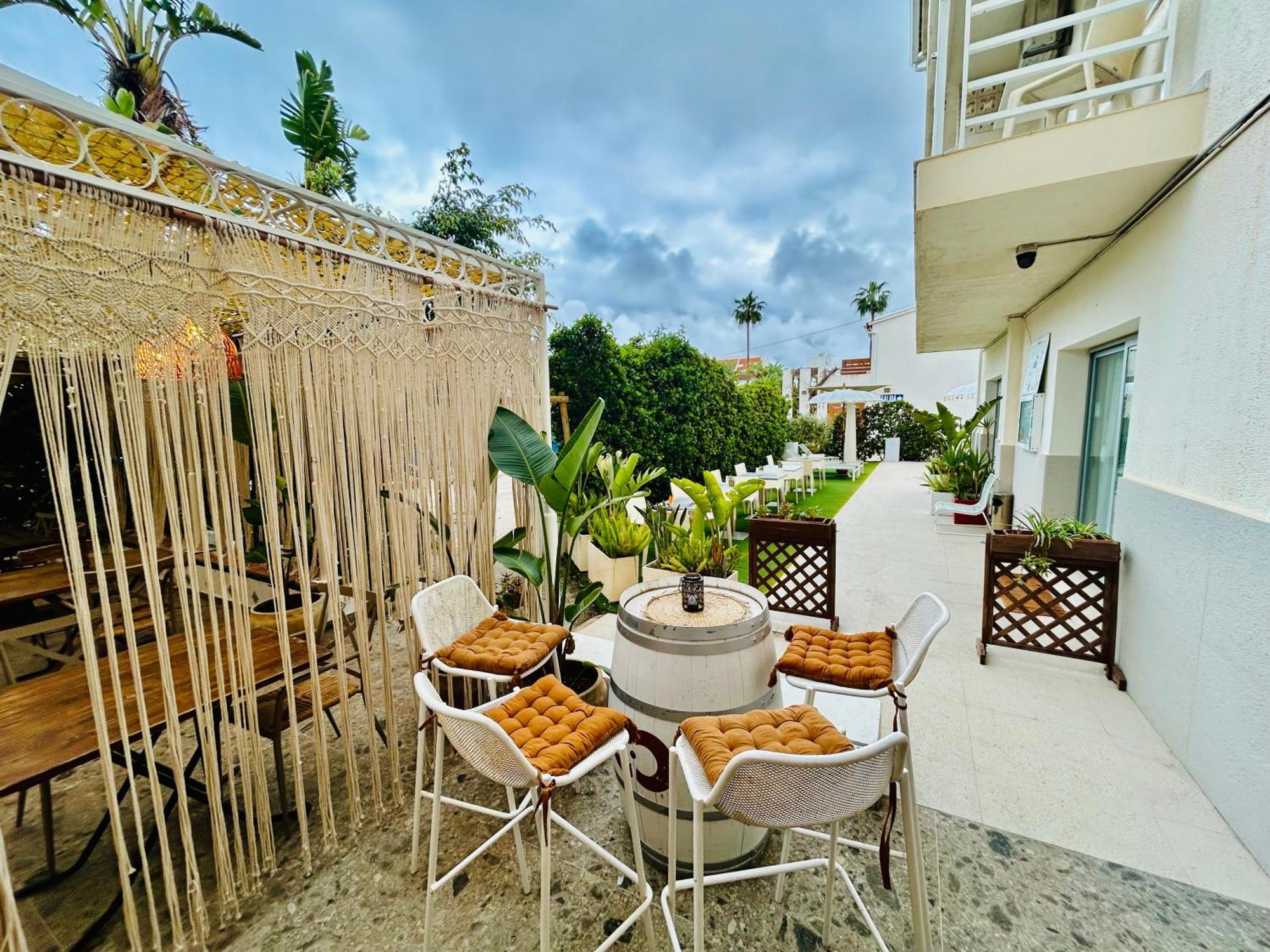 Hotel Boutique Villamor - Only Adults Denia Luaran gambar